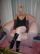 Barb 's Pic 3 of Issue 1742