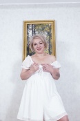 Hannah 's Pic 3 of Issue 31