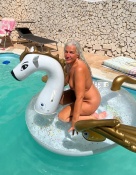 Miss Treat 's Pic 2 of Issue 417