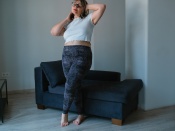 Naughty Kitty 's Pic 3 of Issue 698